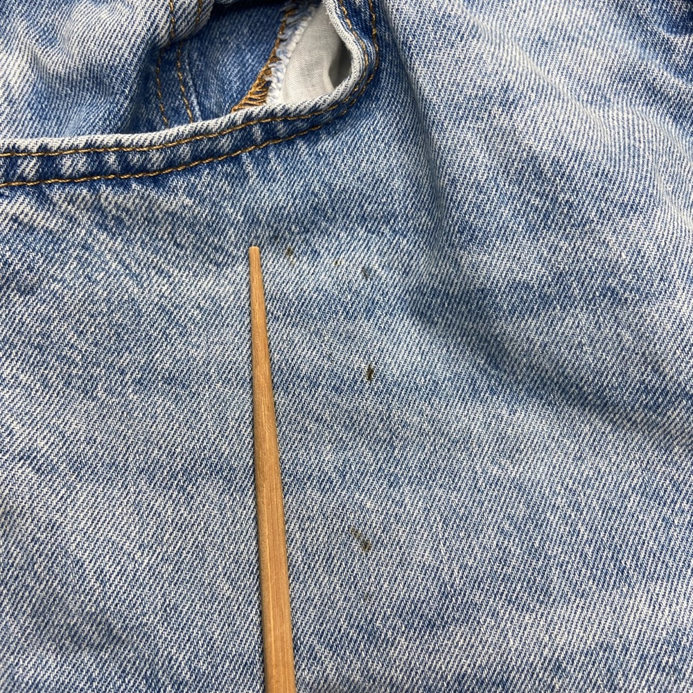 H&M Divided Light Blue‎ High-Waist Straight Jeans Size 4 zipper close - Picture 11 of 16